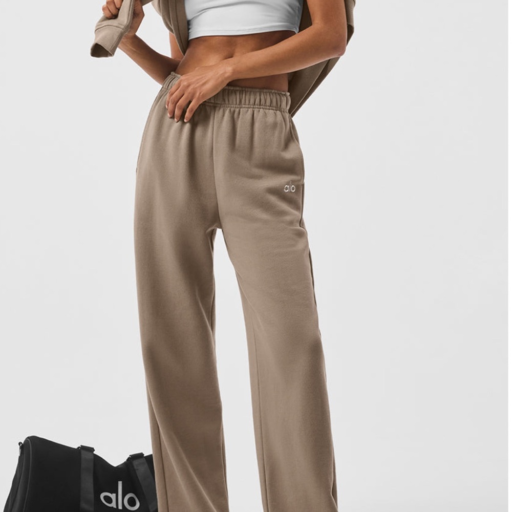 Alo Accolade Straight Sweatpants Gravel S